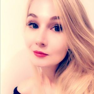 Meet your Posher, Aimee